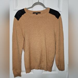 GUESS Sweater